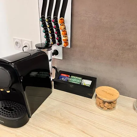 Calmes - Standing - Hypercentre - Clim - Wifi - Netflix Lägenhet *