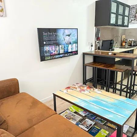 Calmes - Standing - Hypercentre - Clim - Wifi - Netflix * Montpellier